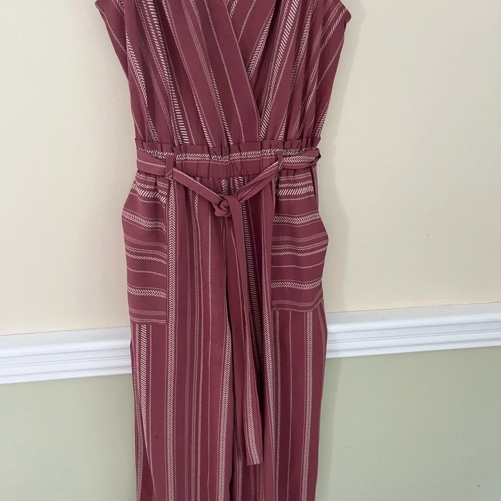 MONTEAU Pink Mauve Striped Wide-Leg Sleeveless Jumpsuit with Tie Waist M NWOT - Picture 6 of 9